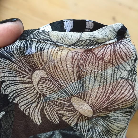 Penta sheer black and white long sleeve blouse - Picture 5 of 7